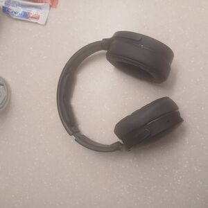 Black Over-Ear Wireless Headphones